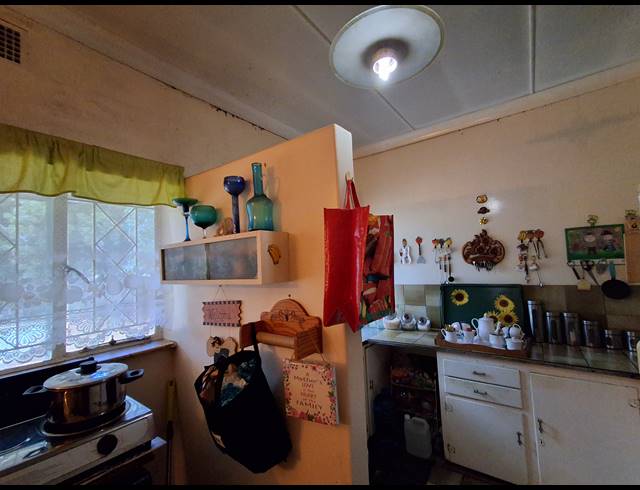 3 BEDROOM FREESTANDING FOR SALE IN ROOSHEUWEL